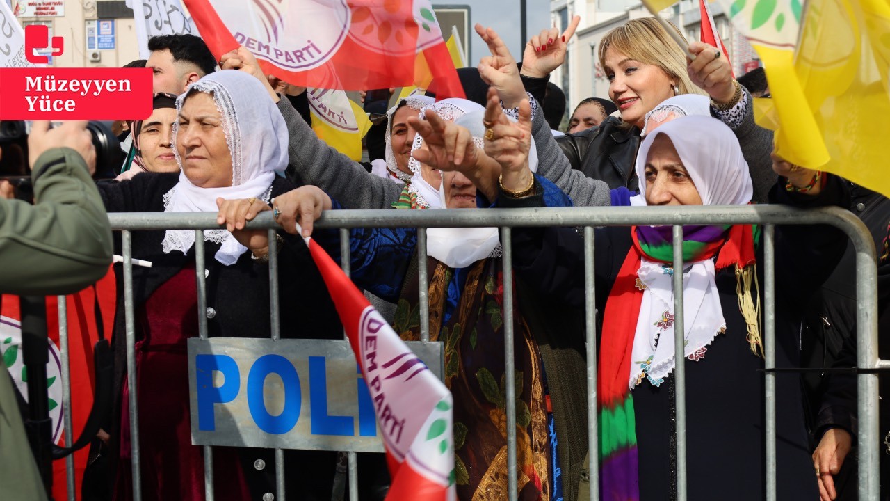 Barış mitinginde Öcalan'ın mesajı okundu: Barışı Ankara’da, İstanbul’da, Amed’te konuşmalıyız