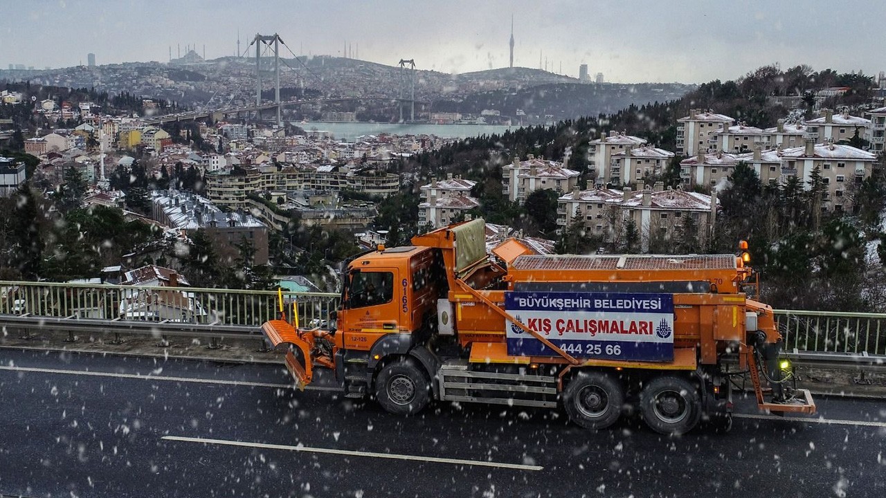 AKOM'un son hava raporu: Gece İstanbul'a kar geliyor