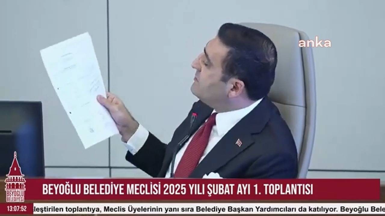 Beyoğlu Belediye Meclisi'nde Noel tartışması