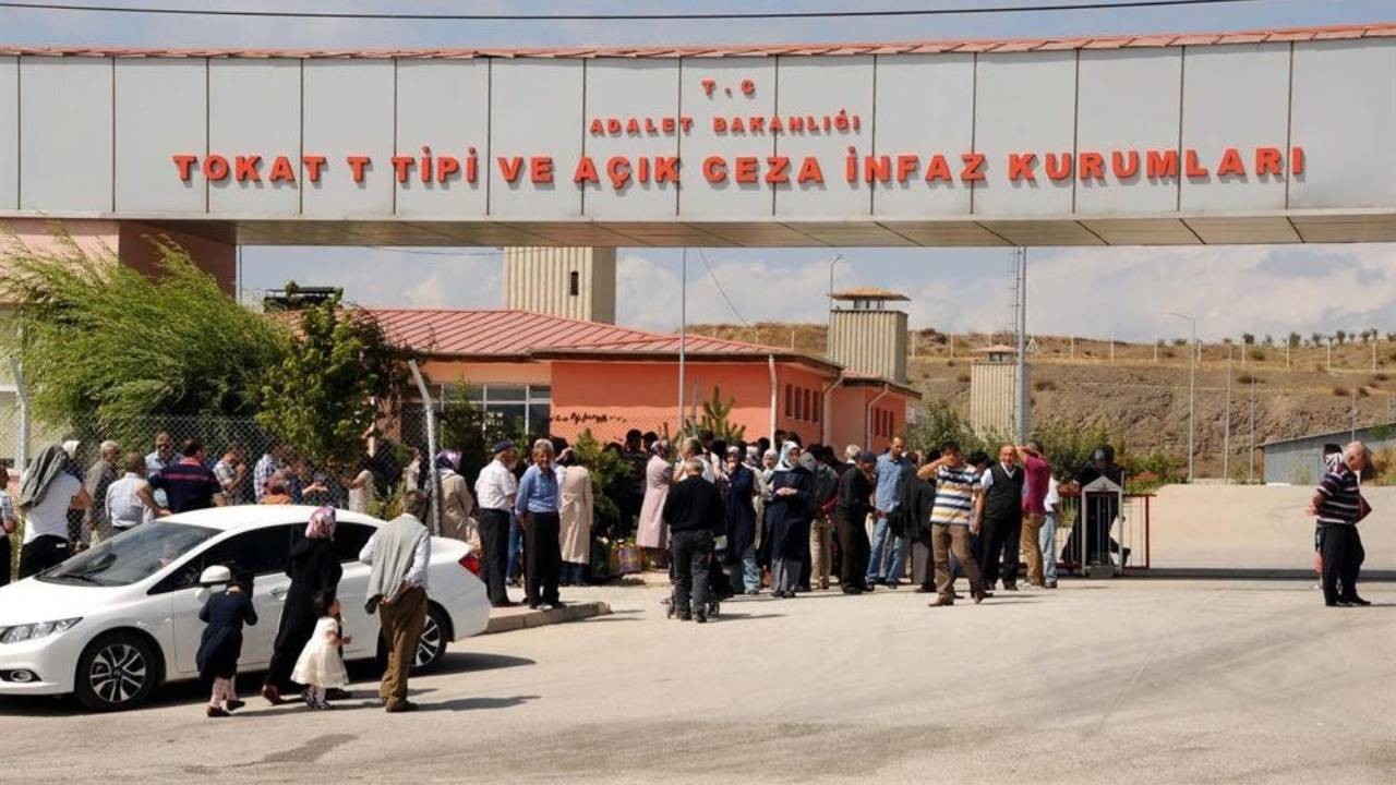 Tokat Cezaevi'nde tahliyeler bir yıldır kurul kararıyla engelleniyor