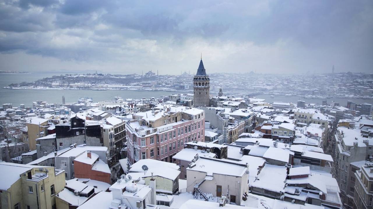 İstanbul'daki tüm okullar bir gün süreyle tatil edildi