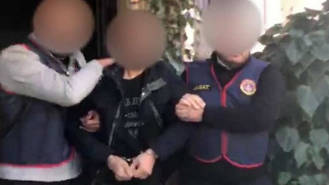 Kırmızı bültenle aranan Mısırlı Denizli'de yakalandı