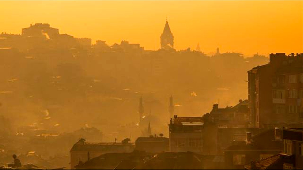 İstanbul'da çöl tozu alarmı: Etkisini bir hafta boyunca sürdürecek