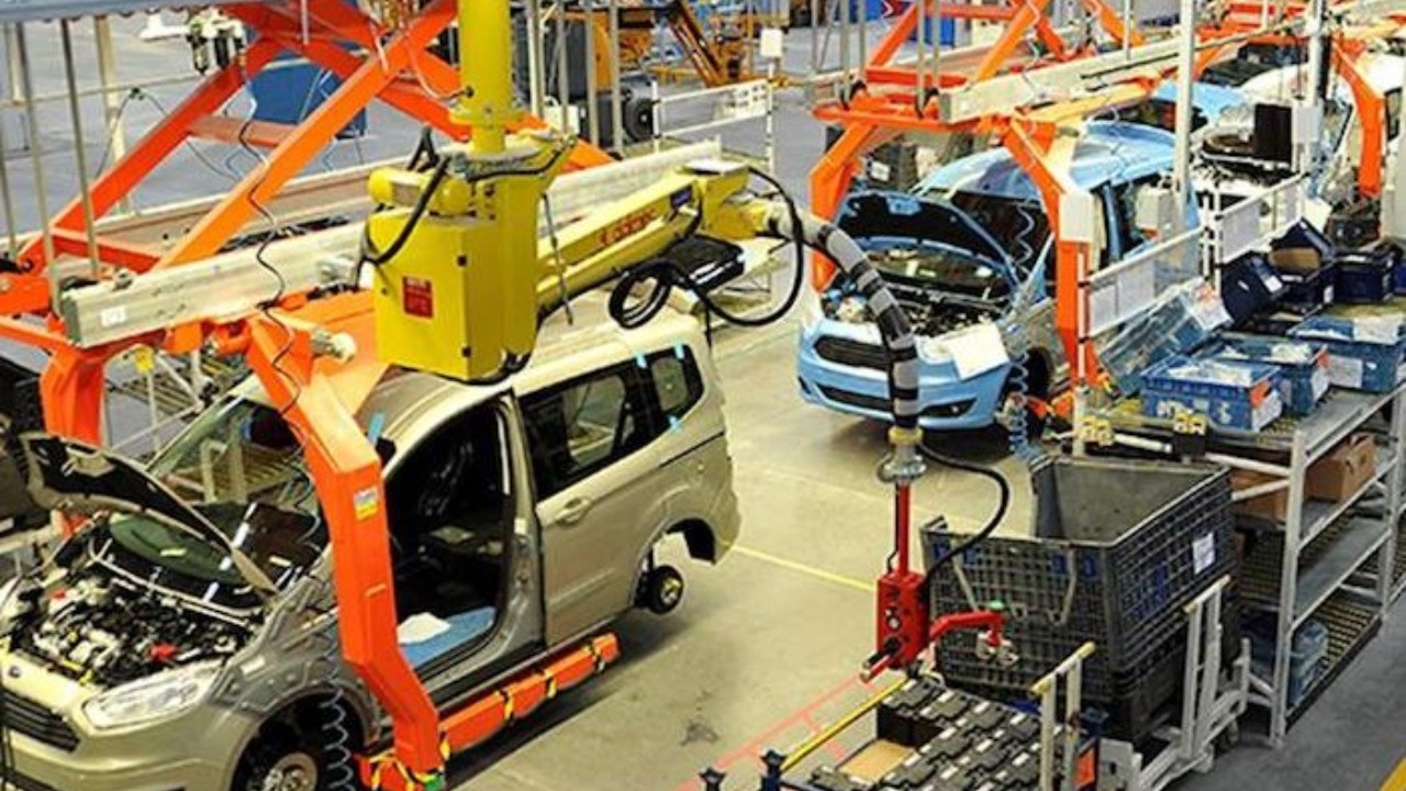 Otomotiv üreticilerinin gözü doymuyor: En ucuz sıfır araba 1.2 Milyon TL’ye dayandı!