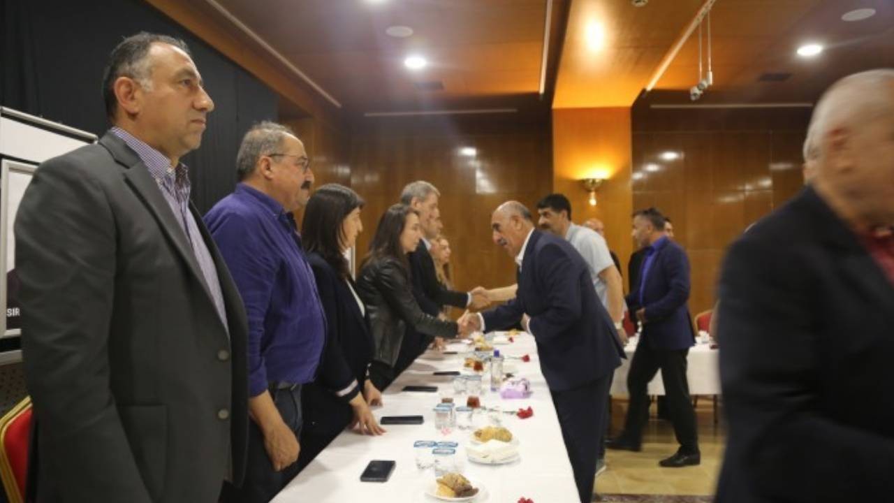 Sırrı Süreyya Önder için kurulan taziye ikinci gününde