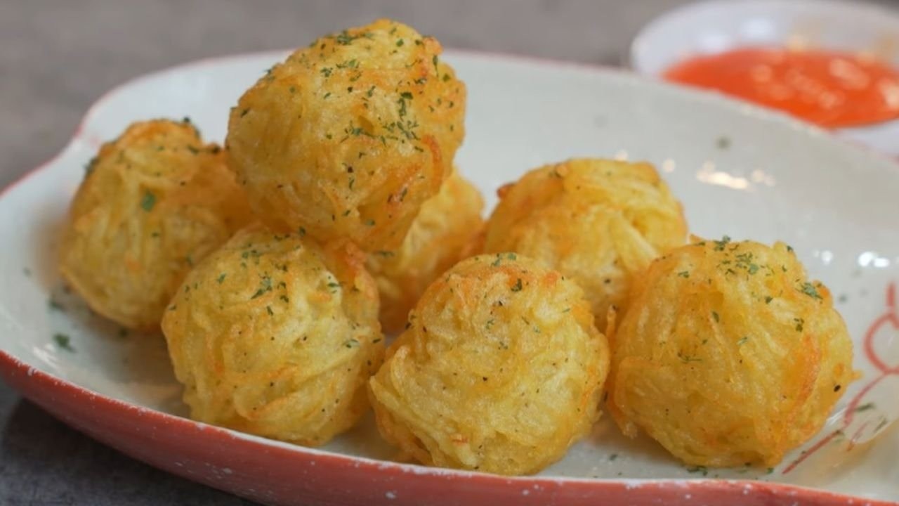 Patatesin En Çıtır Hali: Parmakları Yedirten Patates Topları!