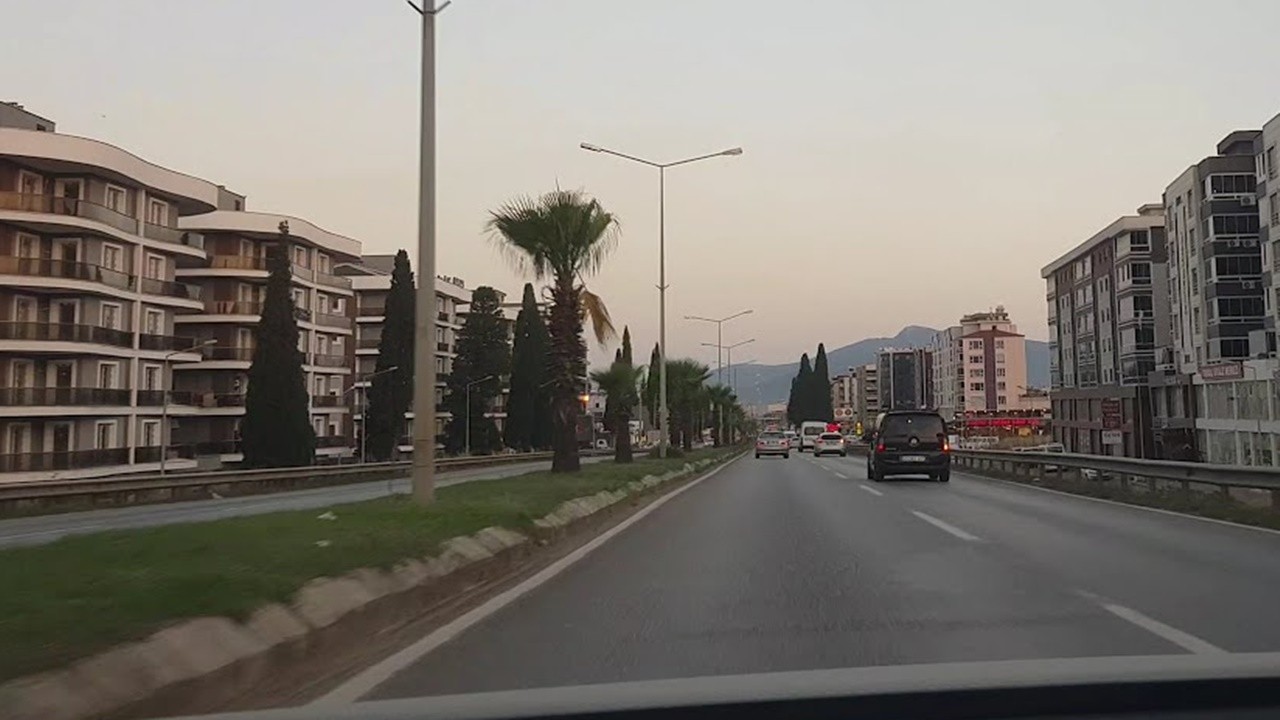 İzmirlilerin son dönemde gözdesi olan ilçe! Arsa ve dairelerine akın var