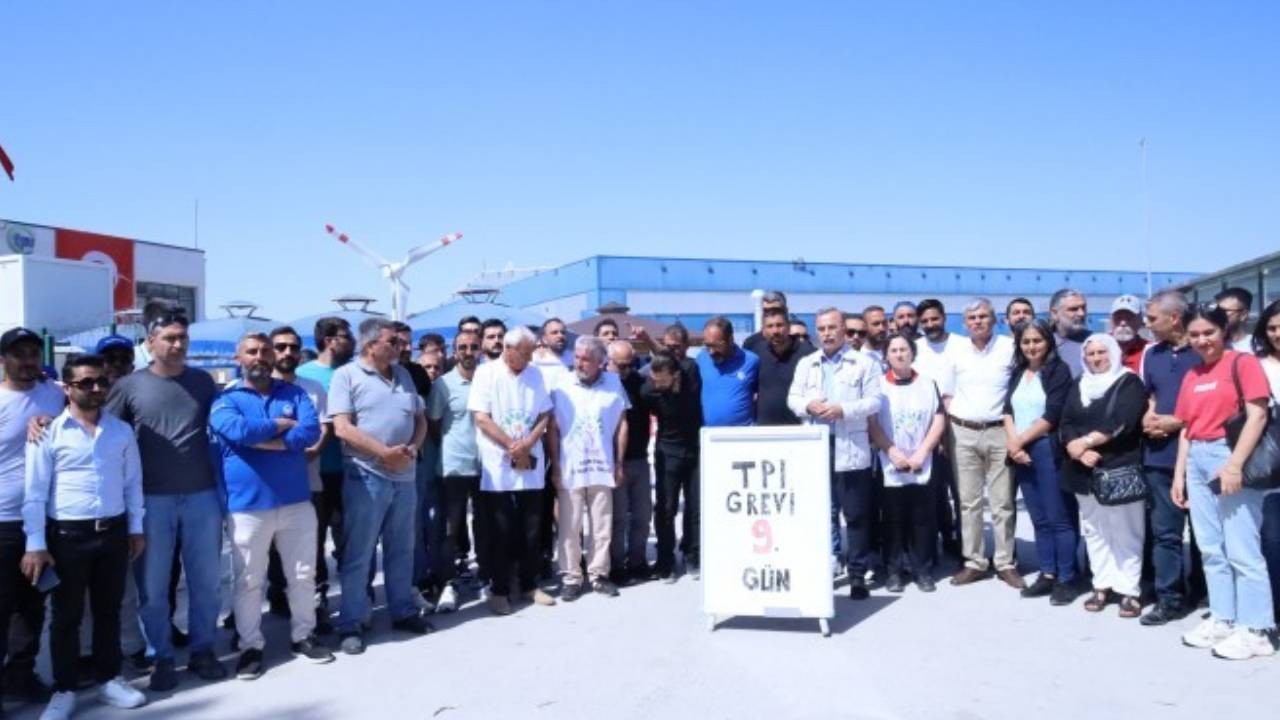 DEM Parti'den grevdeki işçilere dayanışma ziyareti
