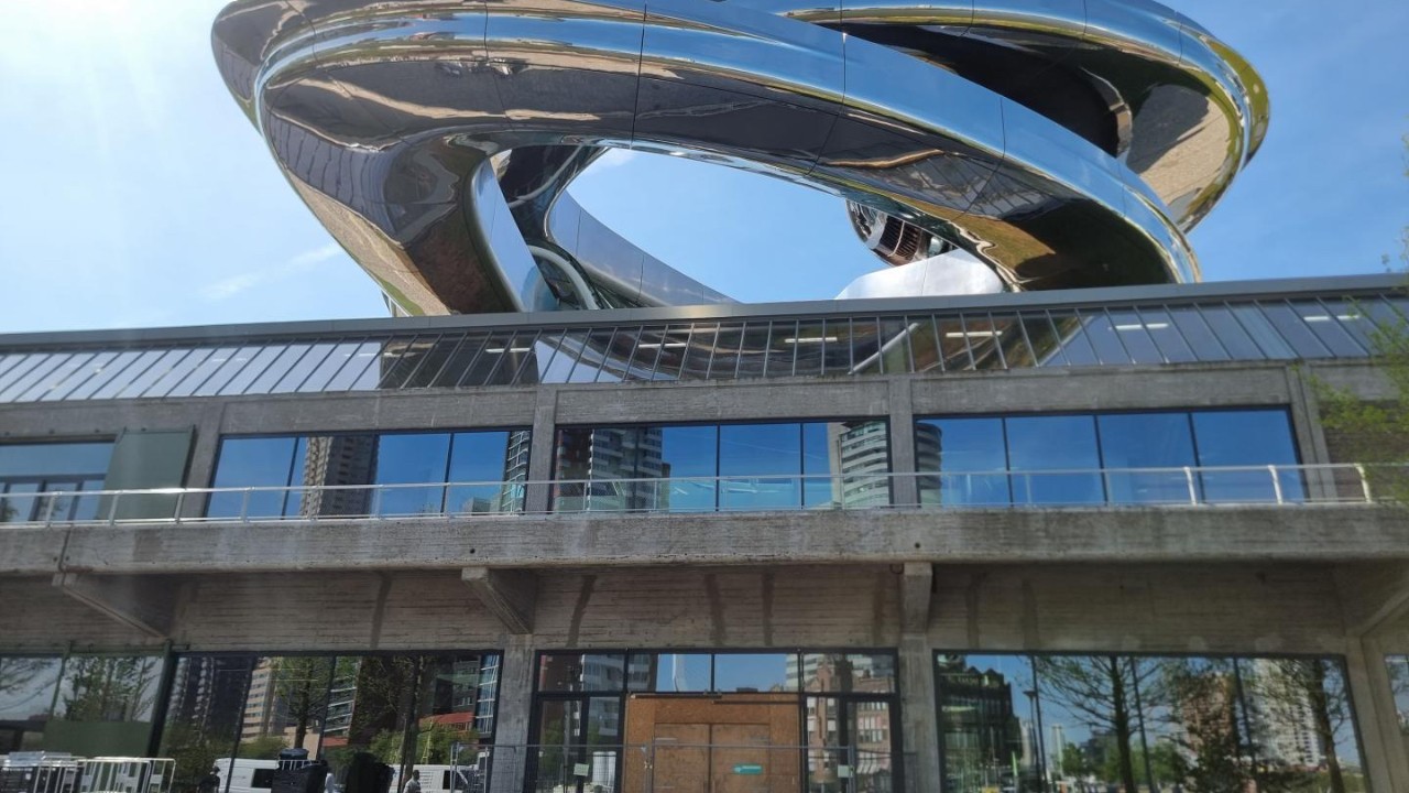 Rotterdam’da Göçün Sanatla Buluştuğu Yeni Mekân: FENIX Müzesi Ziyarete Açıldı