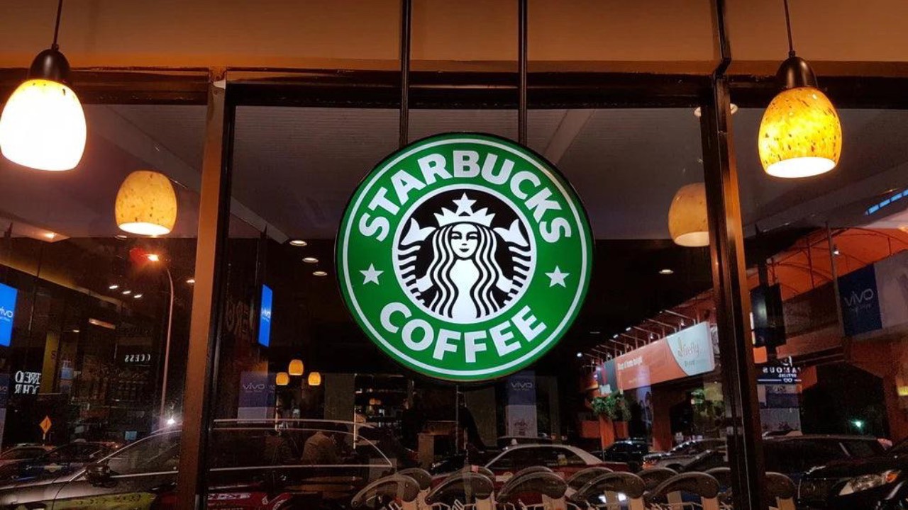 Zam Üstüne Zam: Starbucks'da Kahve İçmek Lüks Oldu!