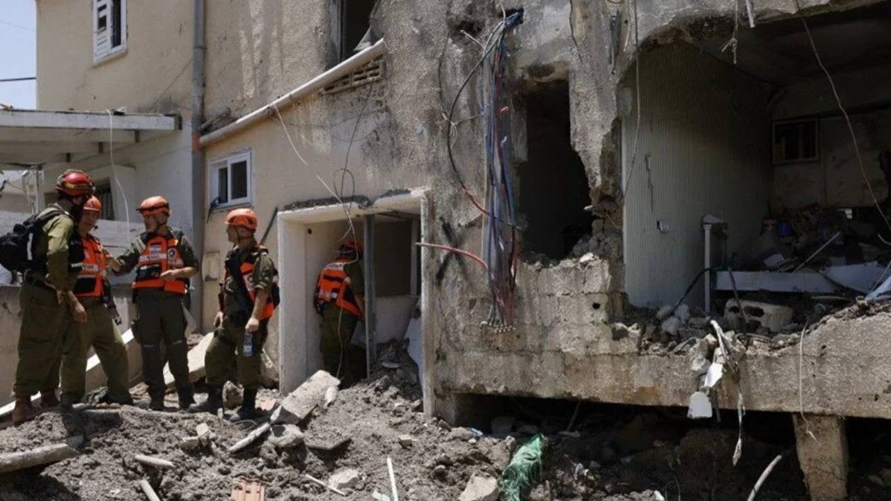 İran: Sivil kayıplar 400'ü aştı