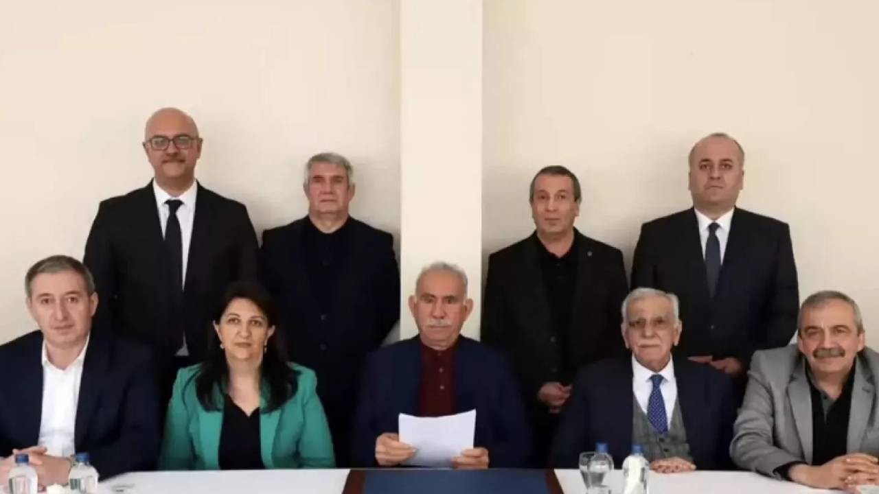 Abdullah Öcalan, İmralı Heyeti aracılığı ile Kürt liderlere hangi mesajı yolladı? KDP ve YNK mesaja ne yanıt verdi?