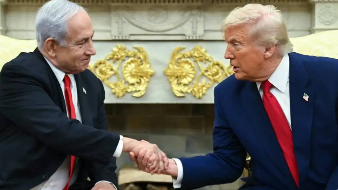 Trump, Netanyahu'nun yolsuzluk davasının durdurulmasını istedi: İsrail'i kurtardık, Netanyahu'yu da kurtaracağız