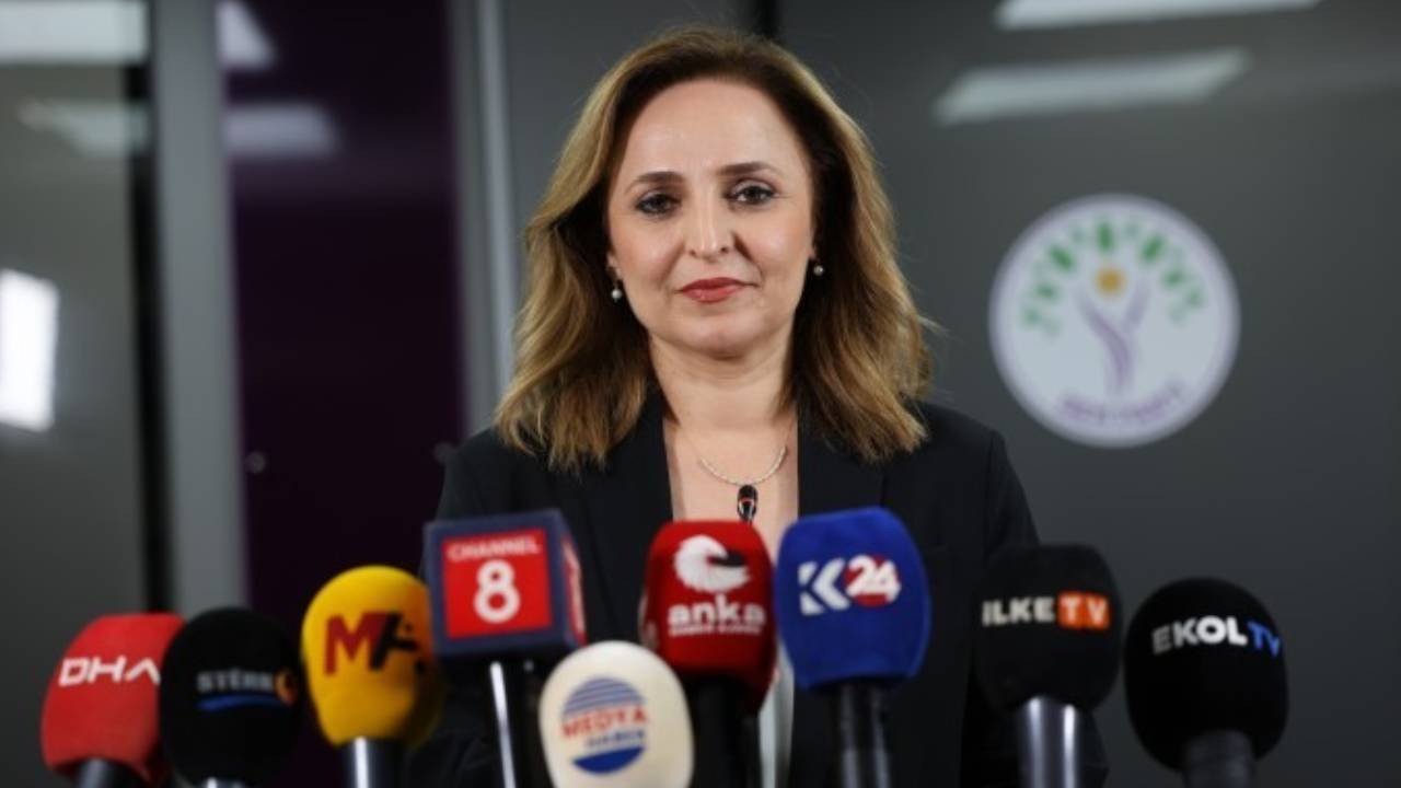 DEM Parti Sözcüsü: Durduğumuz yer net. Biz bir müzakere, diyalog partisiyiz