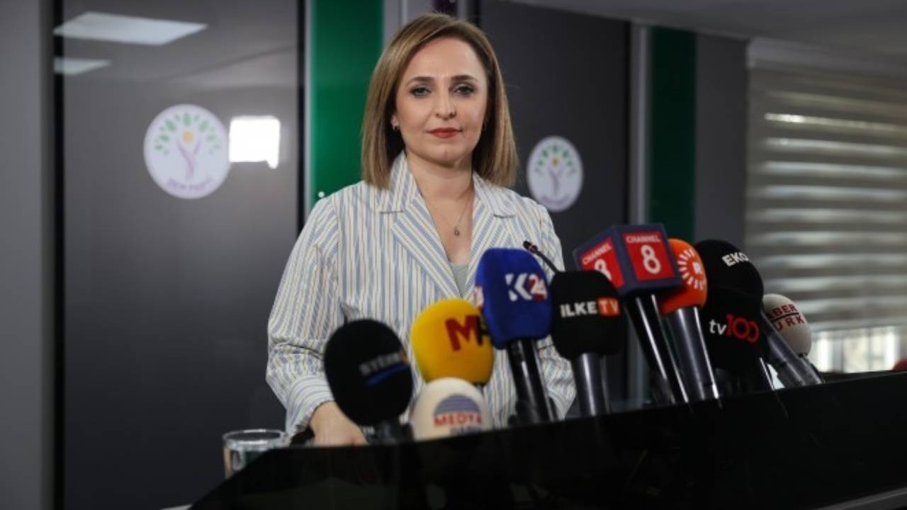 DEM Parti'den Hakan Fidan'a ve İBB operasyonlarına tepki