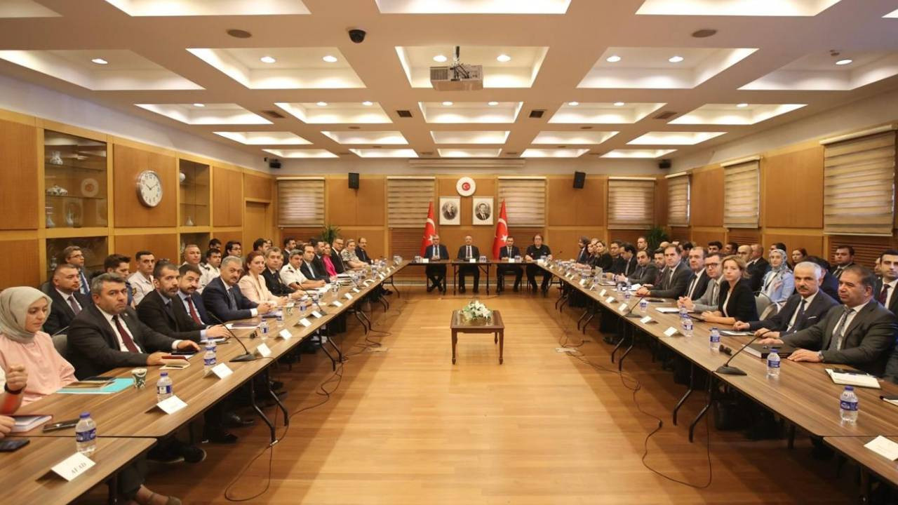 Dışişleri Bakanlığı'nda Suriye toplantısı