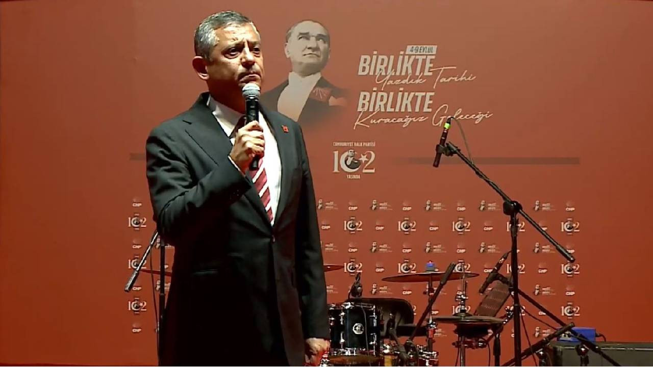 Valilik yasağı sonrasında Özgür Özel'den açıklama