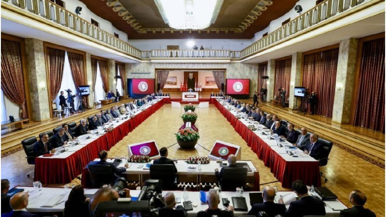 DEM Parti'den açıklama: 'Komisyonu terk ettiler ' haberleri gerçeği yansıtmamaktadır