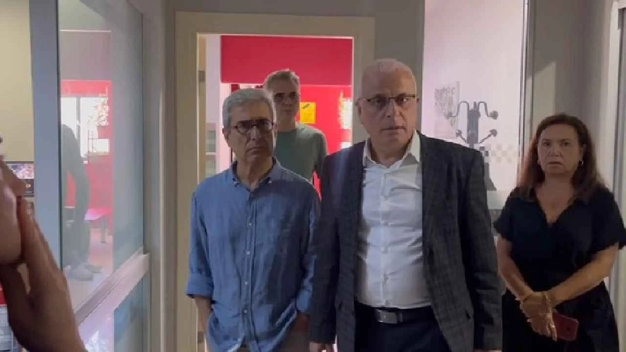 Tele 1'e soruşturma: Kanal yöneticileri polis eşliğinde adliyeye götürüldü