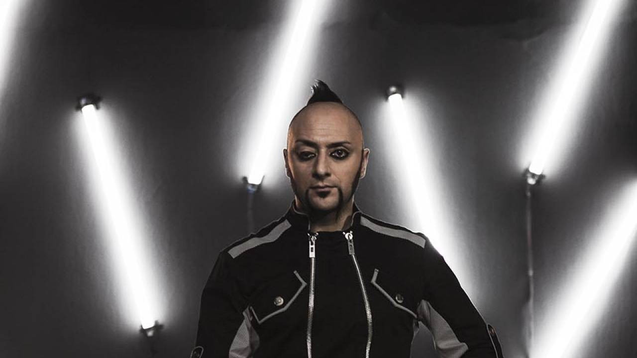Hayko Cepkin'in Kayseri ve Diyarbakır konserlerine valilik engeli