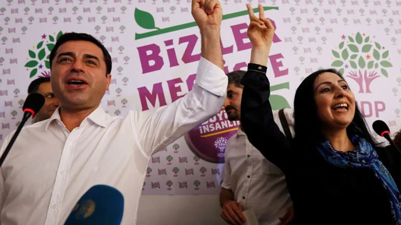 Diyarbakır Barosu: Demirtaş ve Kobene davasında tutuklu tüm siyasetçiler tahliye edilmeli