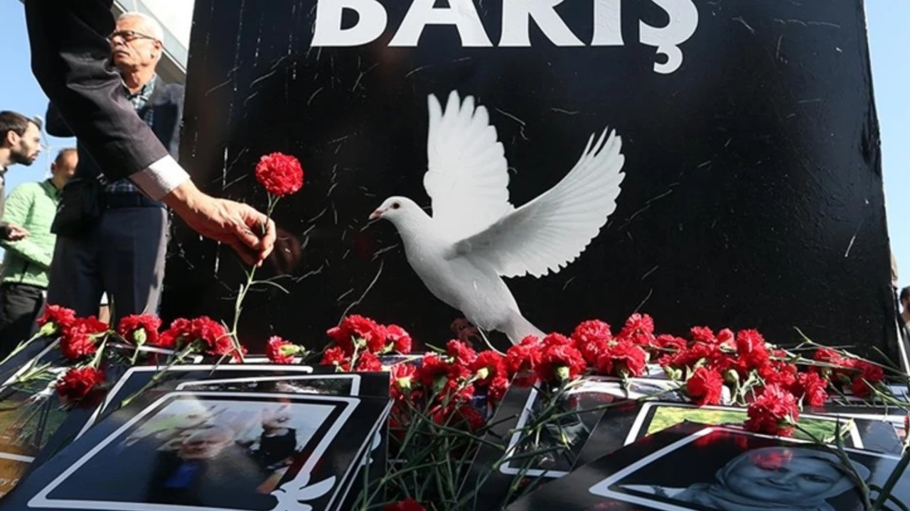 10 Ekim anmaları: Bu karanlığı yeneceğiz