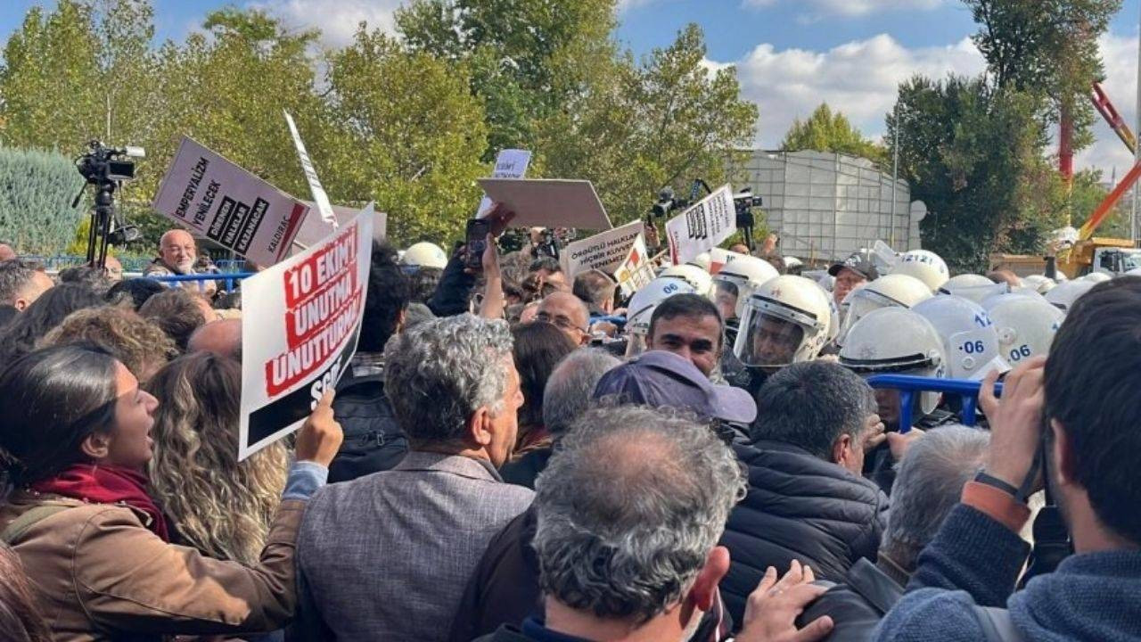 10 Ekim Katliamı'nda yaşamını yitirenler anıldı: Polis yürüyüş yapmak isteyen kitleye saldırdı