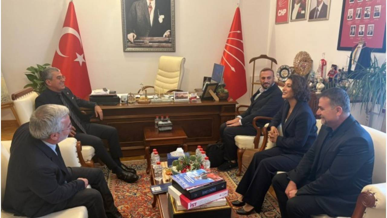 DFG, “Barış Gazeteciliğini Savunuyoruz” şiarıyla siyasi parti ve komisyon üyeleri ile görüştü