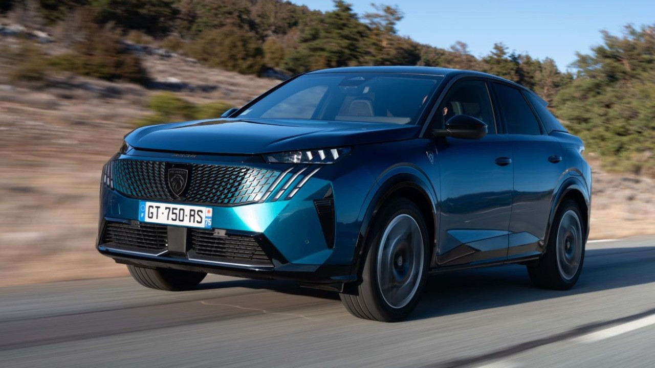 Peugeot bayilerinde Ekim fırsatı: 400 bin TL’ye varan indirim!
