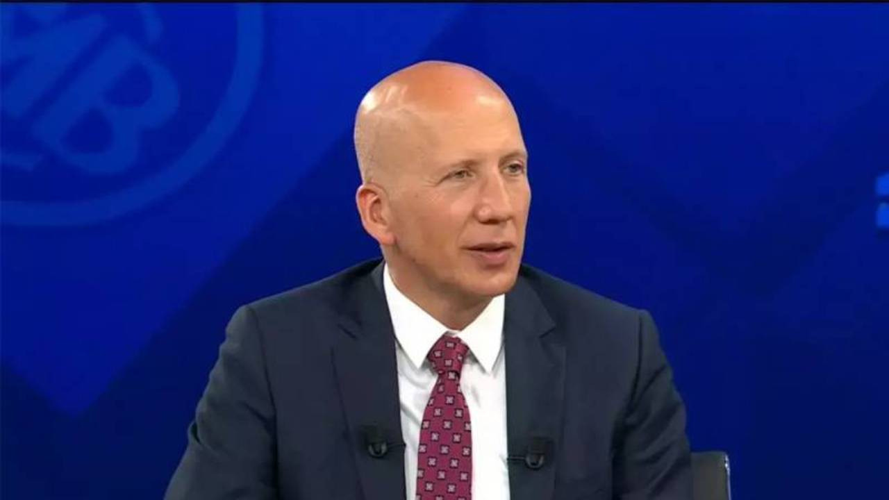 Hakan Kara: “Reel sektör resesyona dayanamaz, geç kaldık!”