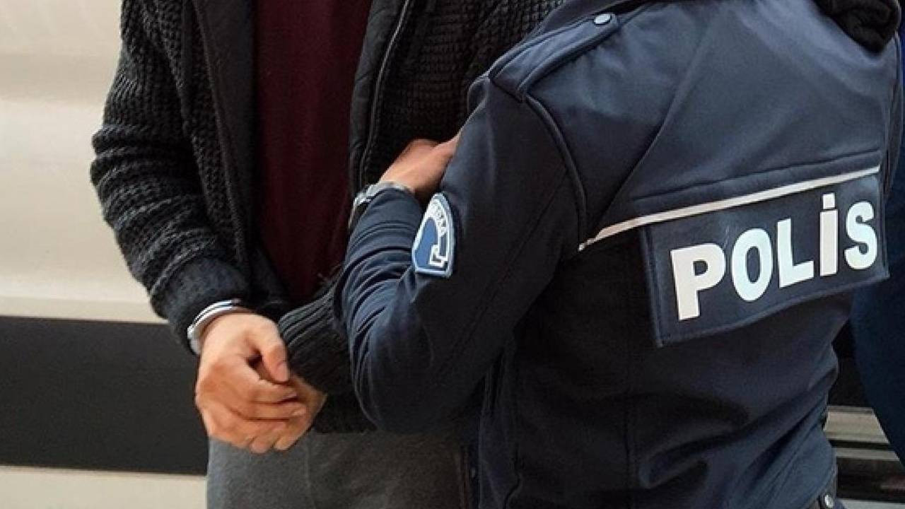 Sahte diploma çetesinin lideri olduğu öne sürülen Ziya Kadiroğlu yakalandı