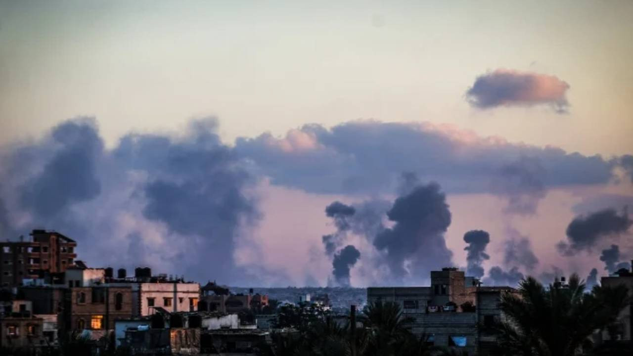 İsrail Hamas'ı suçladı, saldırı dalgası başlattığını açıkladı... Hamas'tan garantörlere çağrı