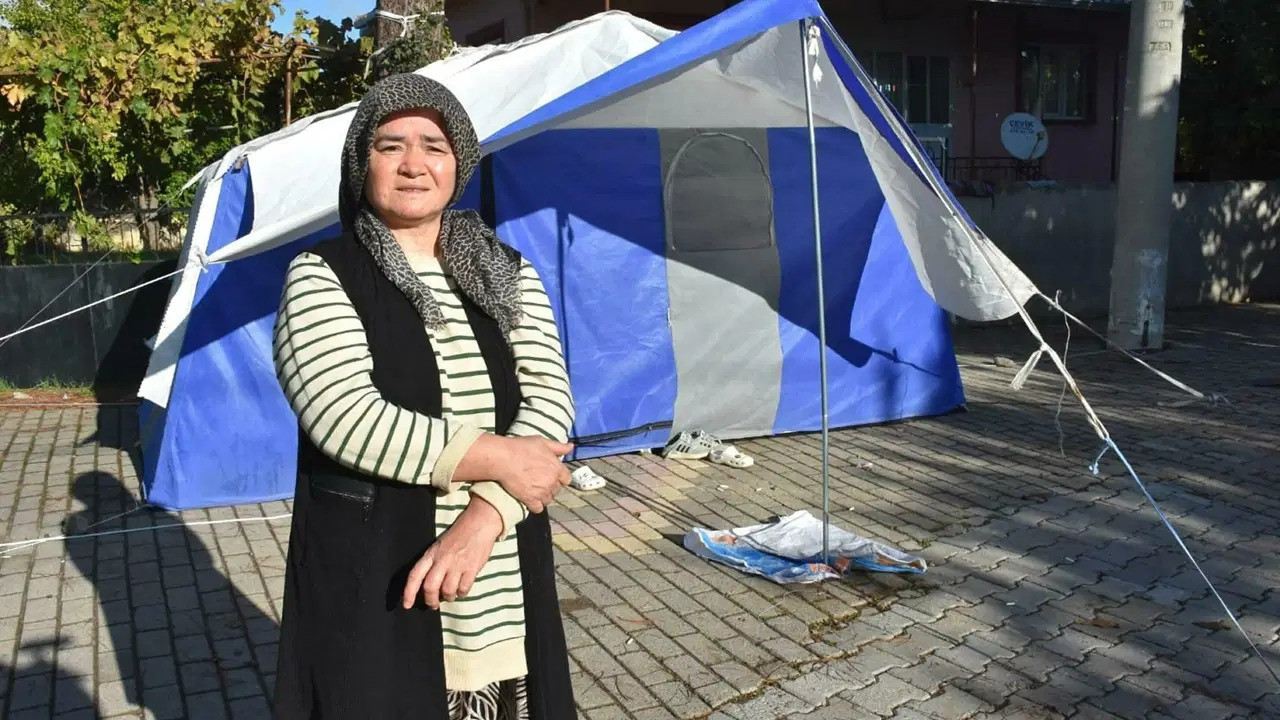 Depremin ardından Sındırgı'da son durum