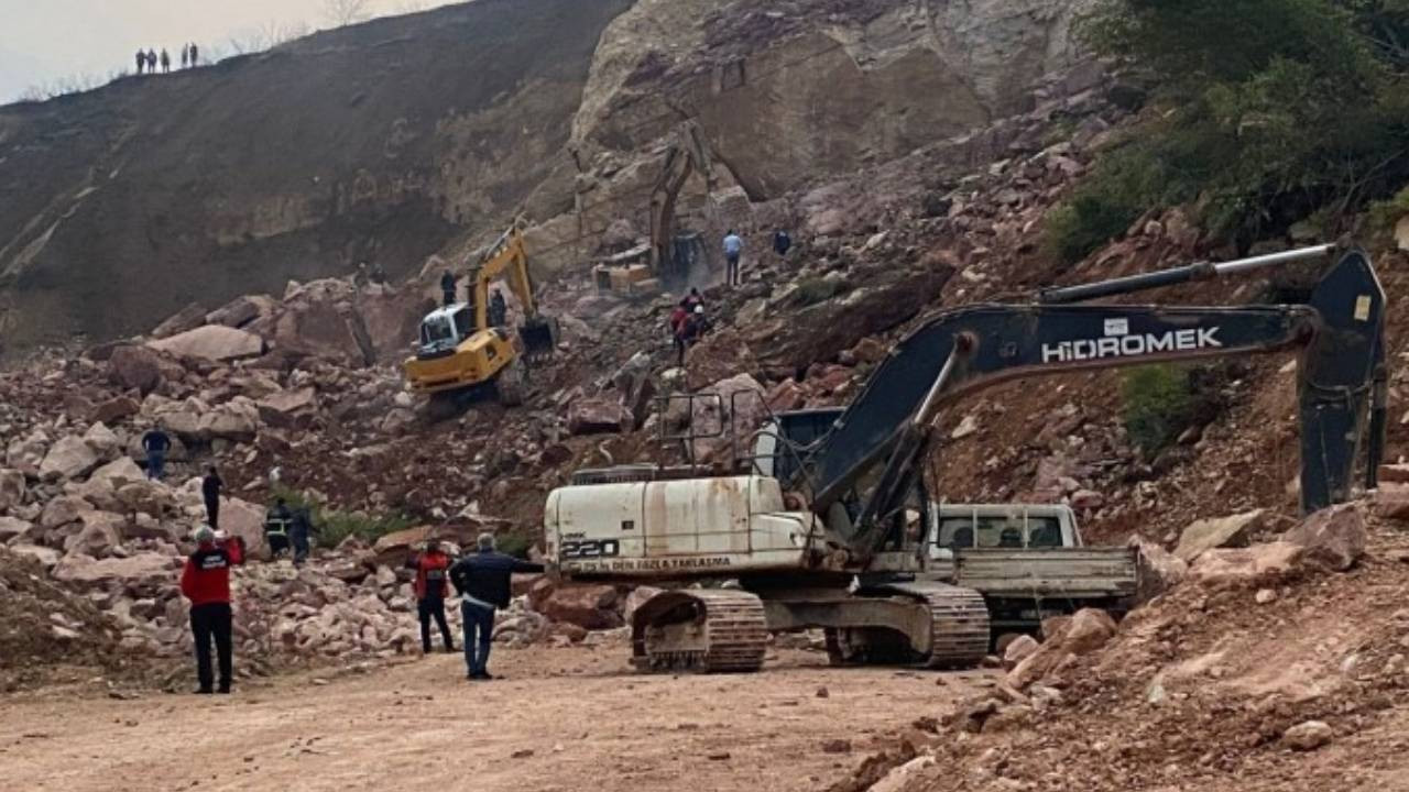 Ordu’da 2 işçi göçük altında kaldı