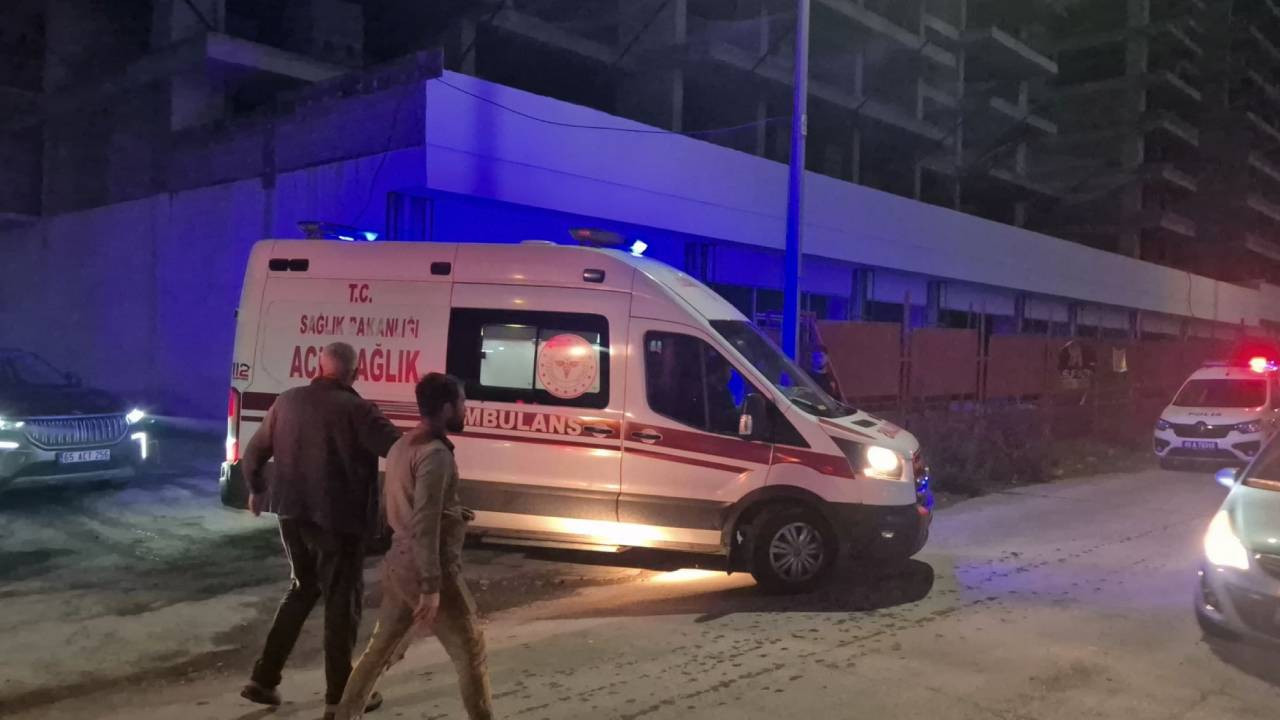 Manisa'da üzerine çelik kalıp düşen işçi hayatını kaybetti