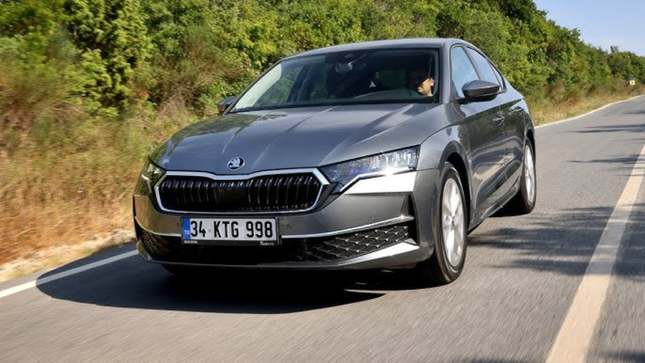 Kasım 2025’in fırsat otomobili: Skoda Octavia Elite’e 380 bin TL indirim!