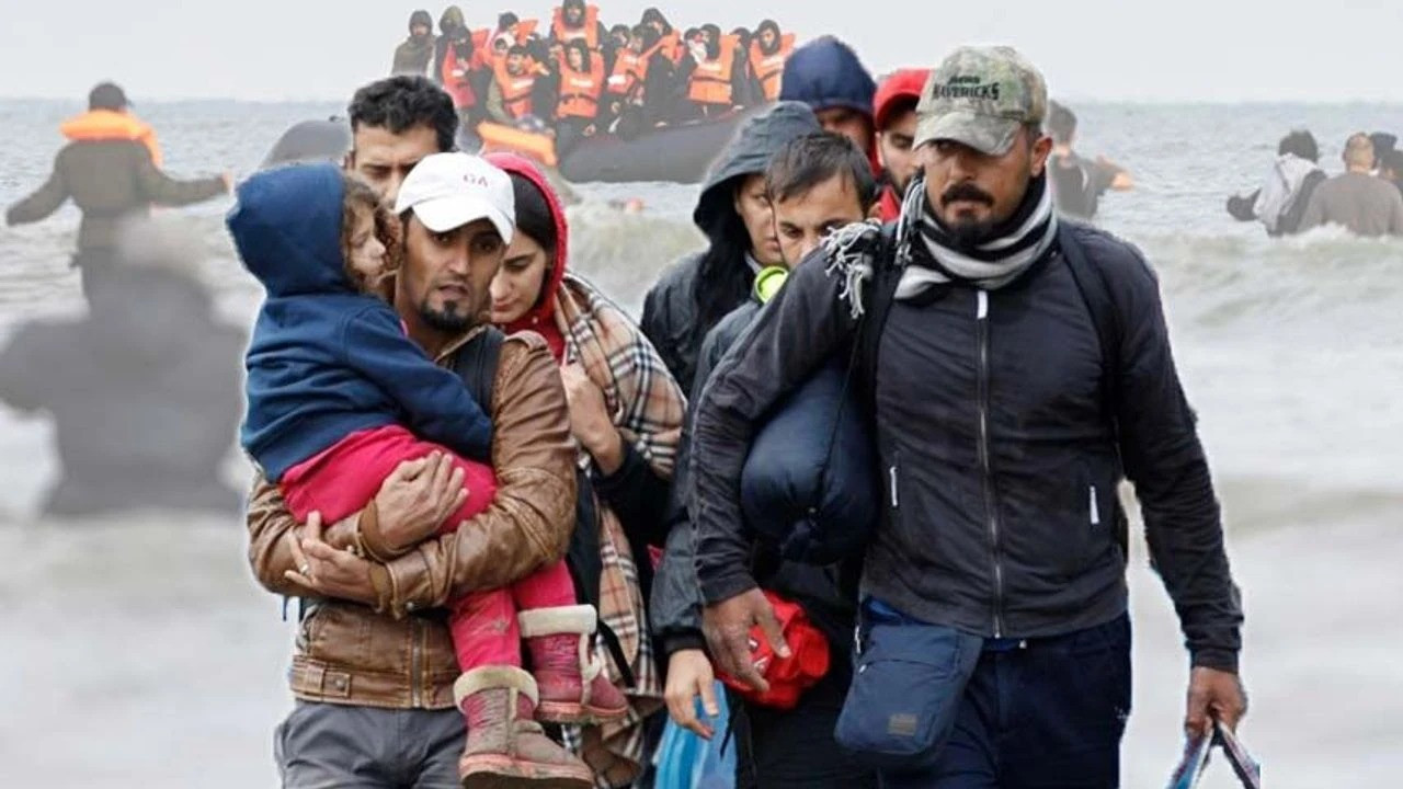 İngiltere'de mülteciler daimi oturum için 20 yıl bekleyecek