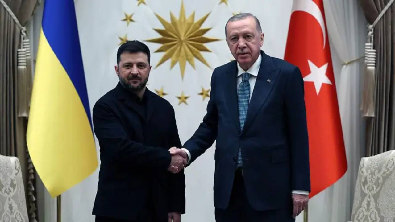 Zelenskiy Ankara'da Erdoğan'la bir araya geldi