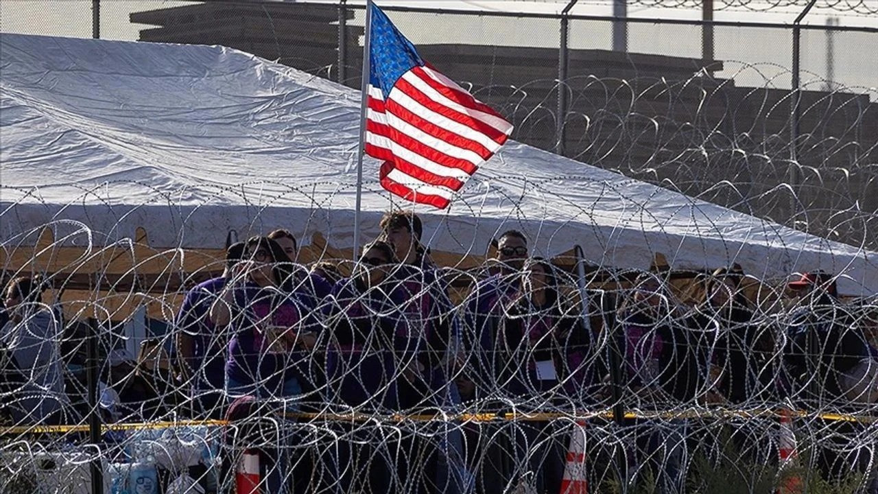 Trump yönetimi, Biden döneminde kabul edilen mültecileri incelemeyi planlıyor