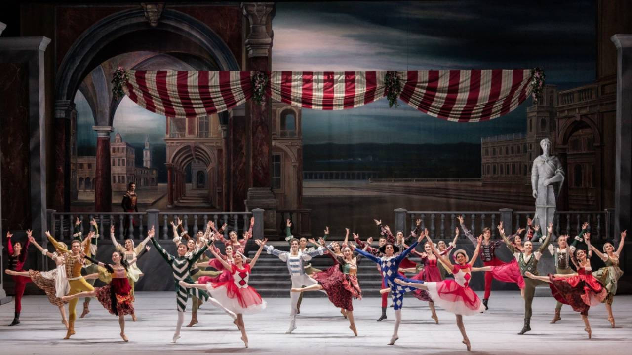 Romeo ve Juliet bir arada: İDOB sezonu açıyor