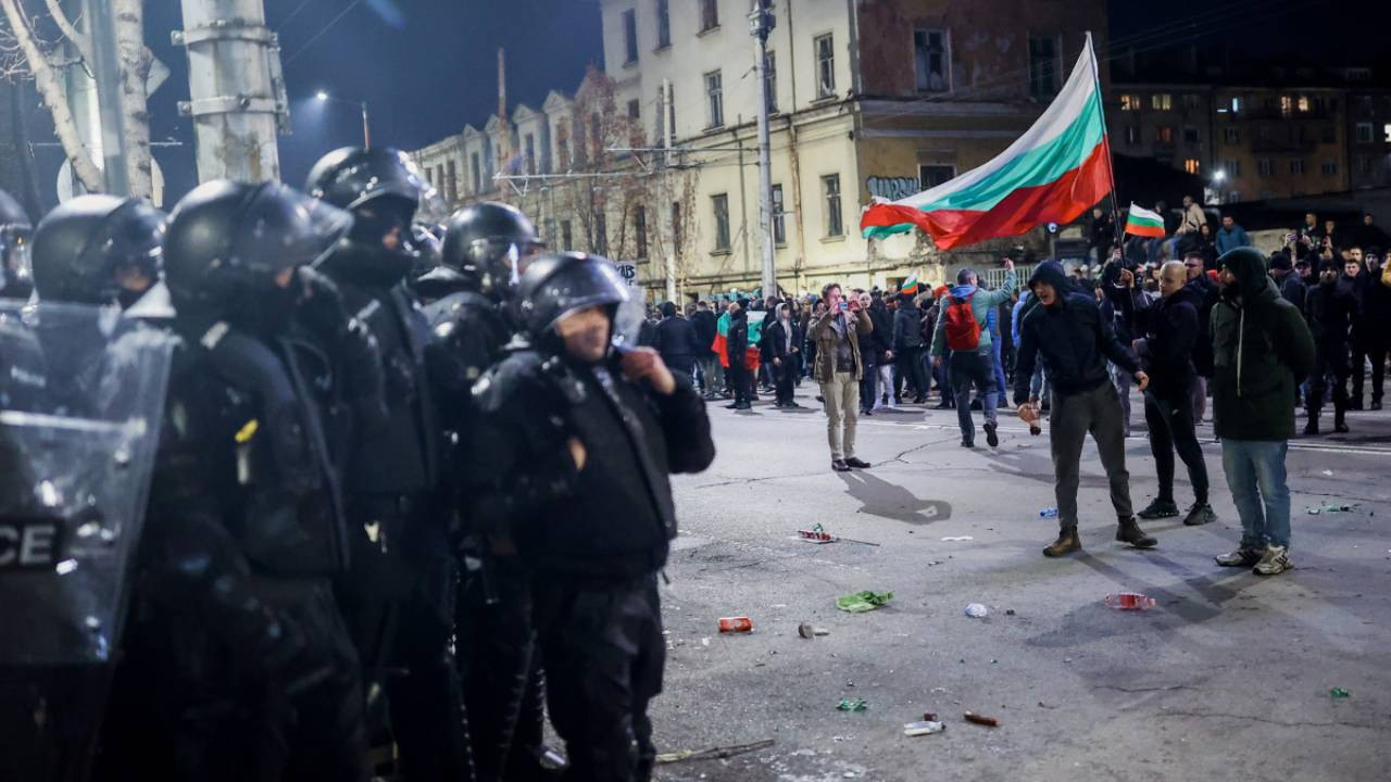 Bulgaristan Cumhurbaşkanı, erken genel seçim çağrısı yaptı