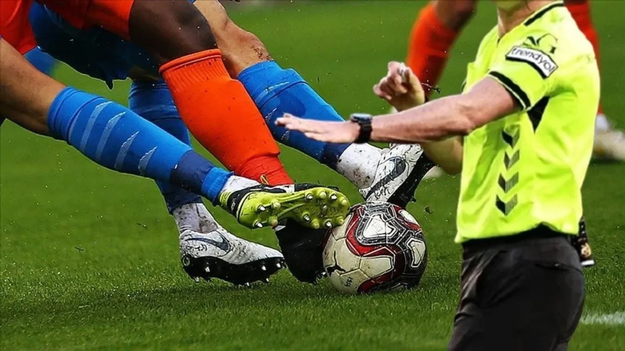 PFDK'den 224 futbolcu ve 24 hakeme daha bahis cezası