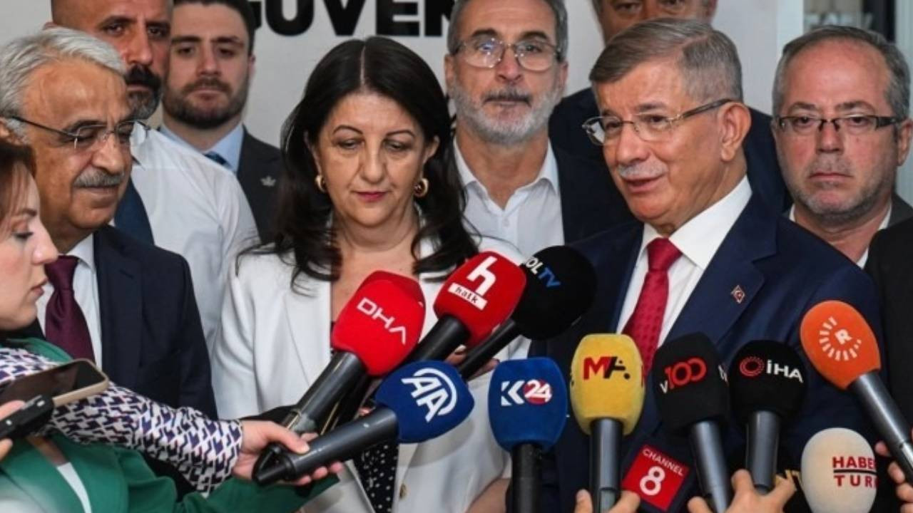 İmralı Heyeti, yarın Davutoğlu ile görüşecek