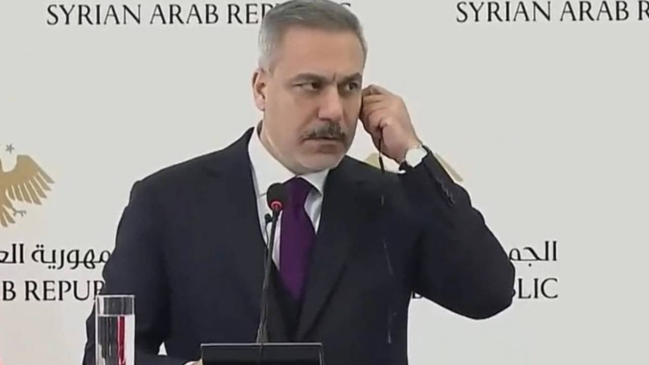 Fidan konuşurken basın toplantısı bitirildi