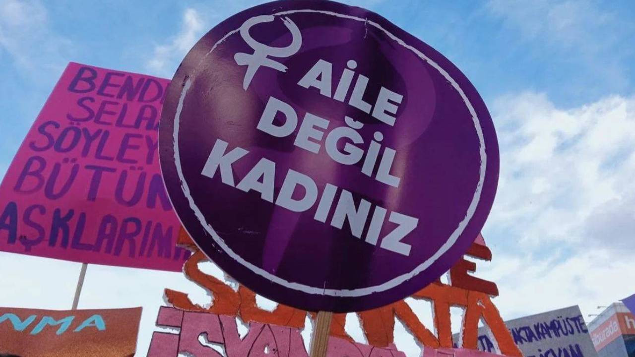 Doğum izni uzatılıyor, bakım yükü yine kadınlarda
