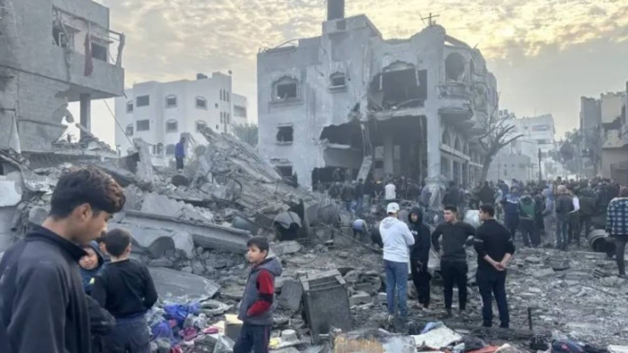 Gazze’de can kaybı 70 bin 945’e yükseldi