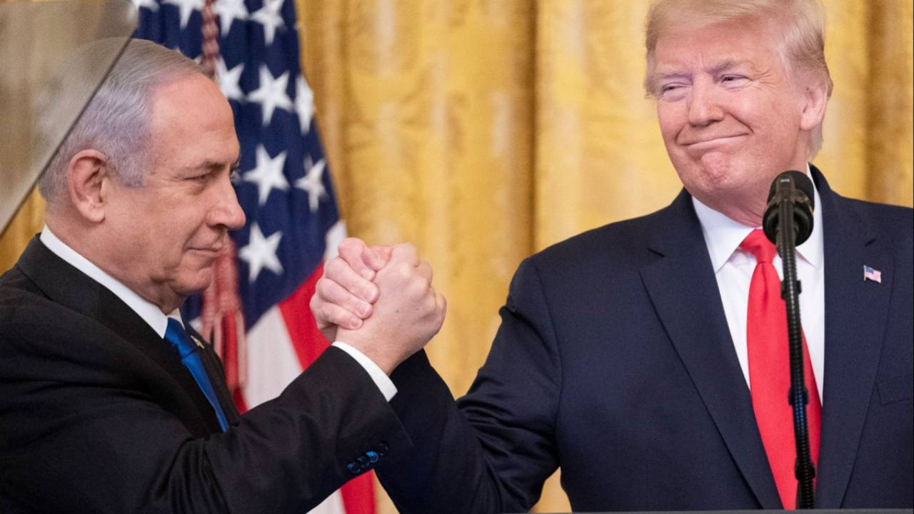 Trump İsrail Başbakanı Netanyahu ile görüşüyor