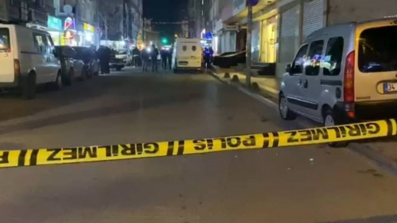 İstanbul'da sokakta silahlı saldırı: 2 ölü