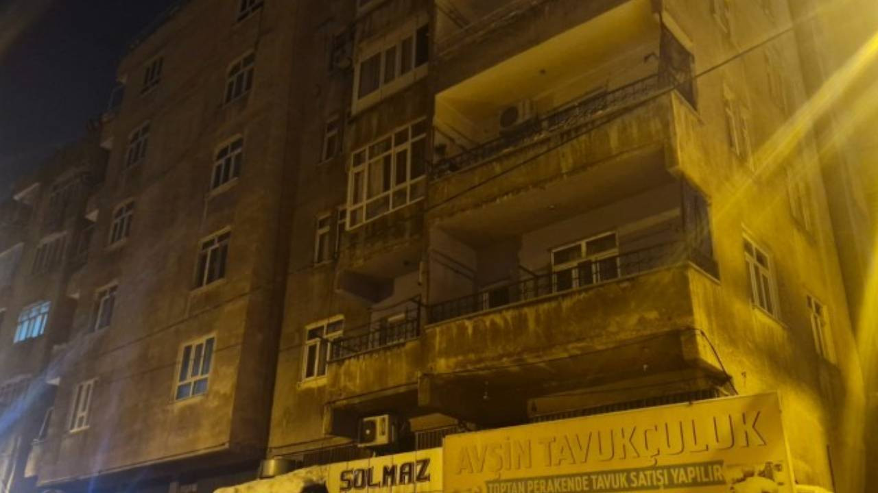 Diyarbakır’da 2 apartman tahliye edildi
