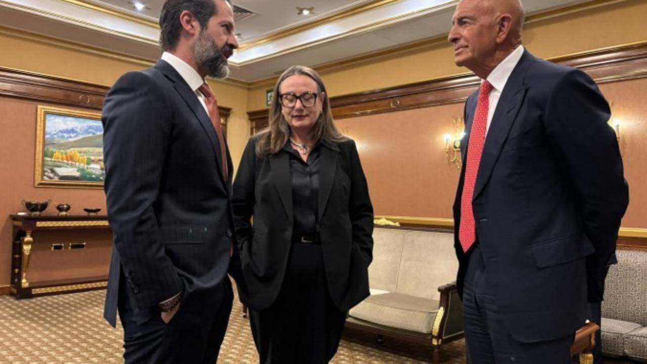 Barrack-Erbil temasları... Kubat Talabani: Kürtlerin temel hakları korunmalı